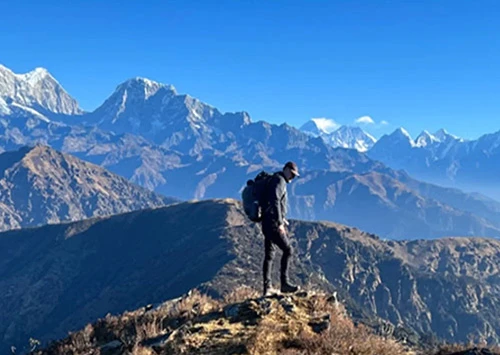 Pikey Peak Everest View