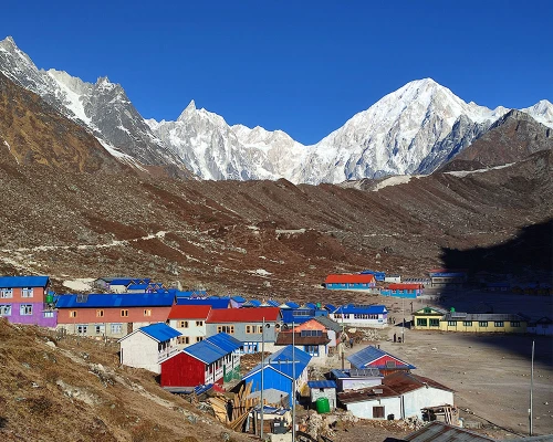 Beautiful Bhimthang Village! Where Tourists Spend Overnight After Larke Pass