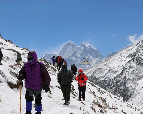 Tourists Are Heading To Lobuche