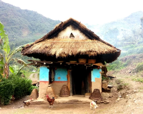 Typical House En Route To Kbc