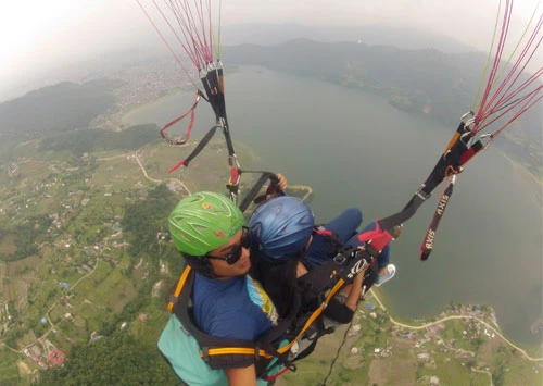 Paragliding in Nepal